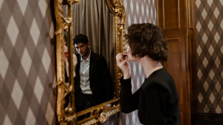 6 Black-Tie Optional Outfits That Always Look Elegant