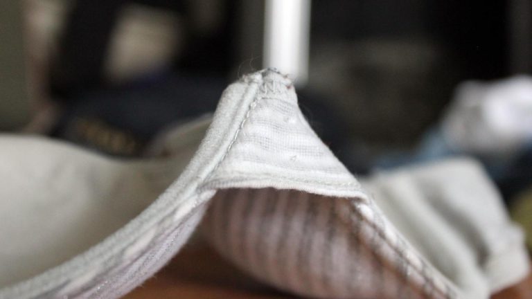 Bra Care Mistakes That Stretch Bands Too Fast