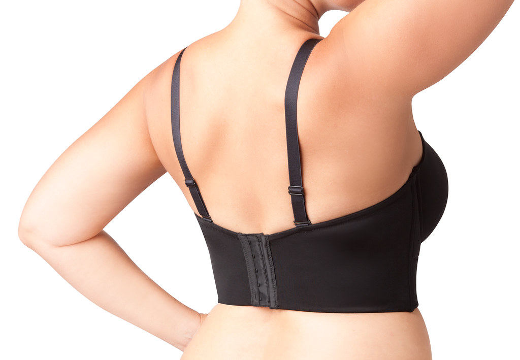 Strapless Bra Fit Guide for Dresses, Blazers, and Occasion Outfits