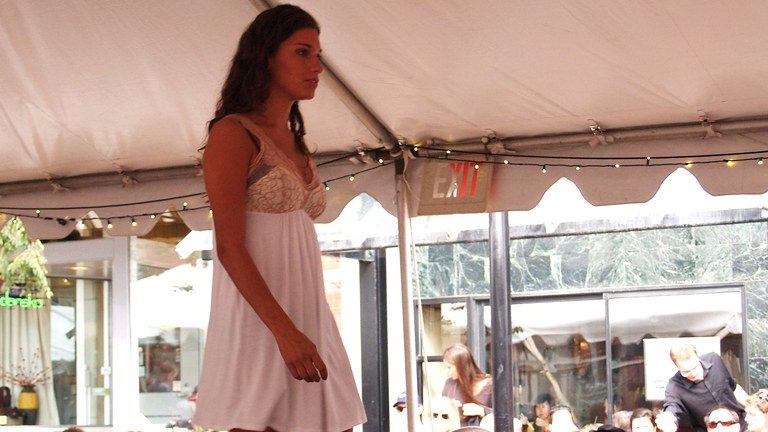 Cooling Bras and Lounge Sets for Warm Nights in 2026